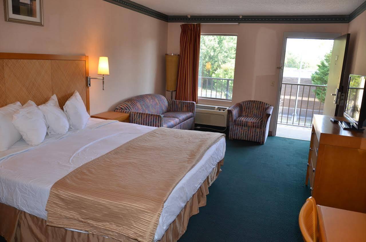 Days Inn Cheraw Exteriör bild